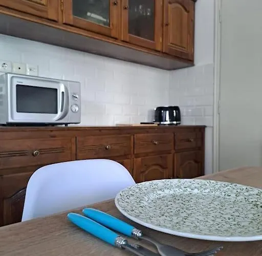 Endless Views Leros Feriehus *